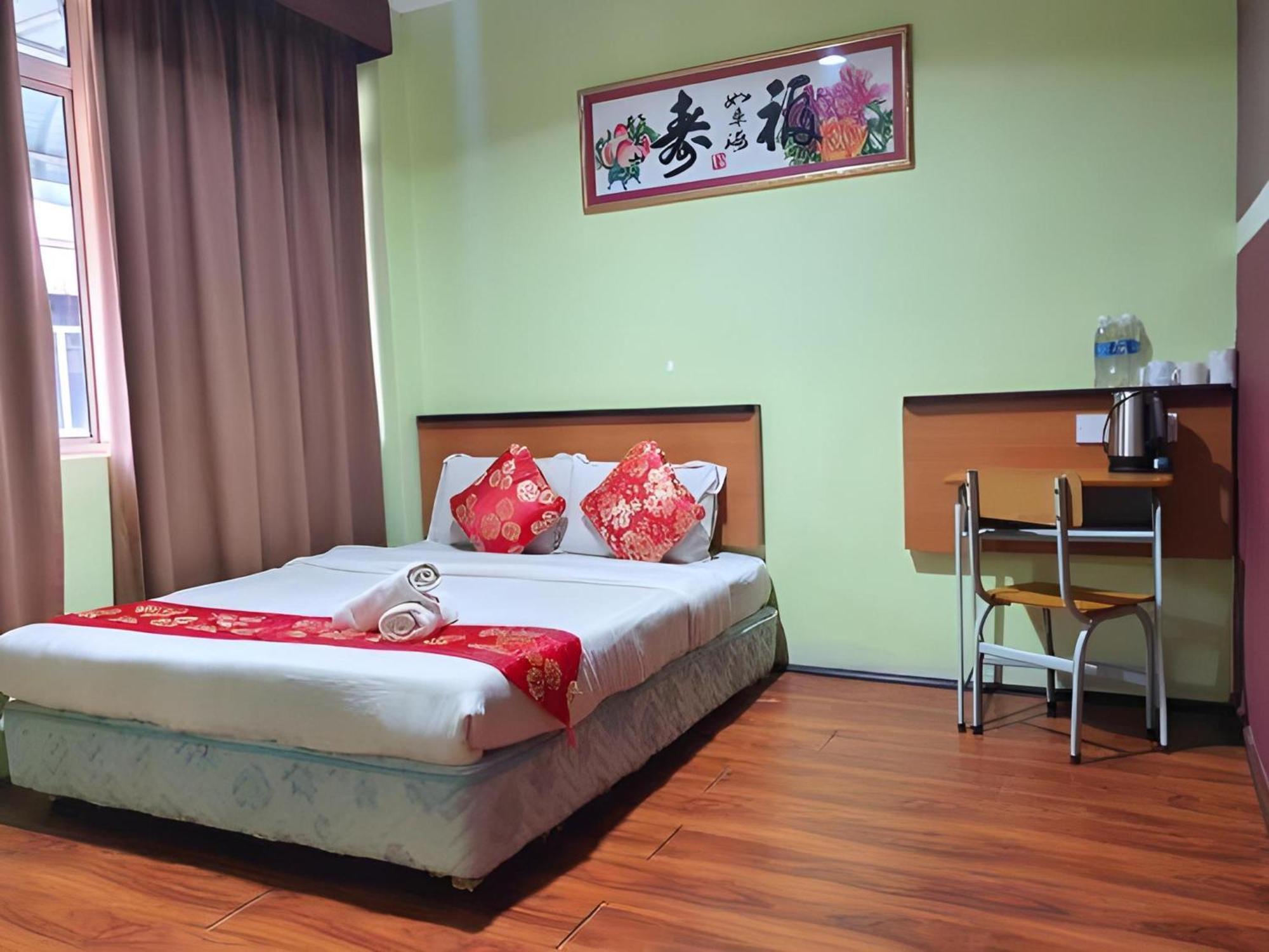 Oyo 90964 Melody 88 Inn Мири Экстерьер фото