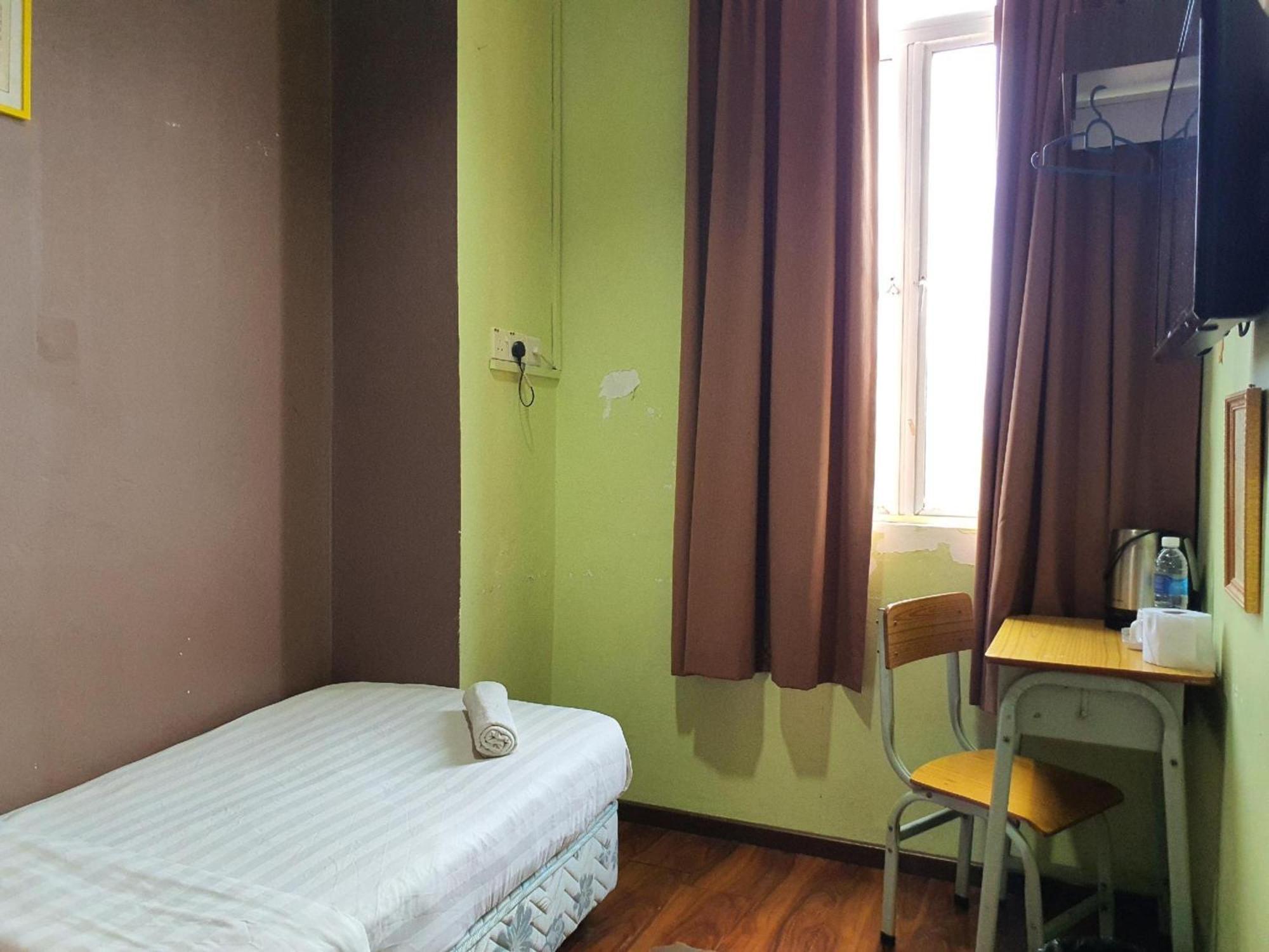 Oyo 90964 Melody 88 Inn Мири Экстерьер фото